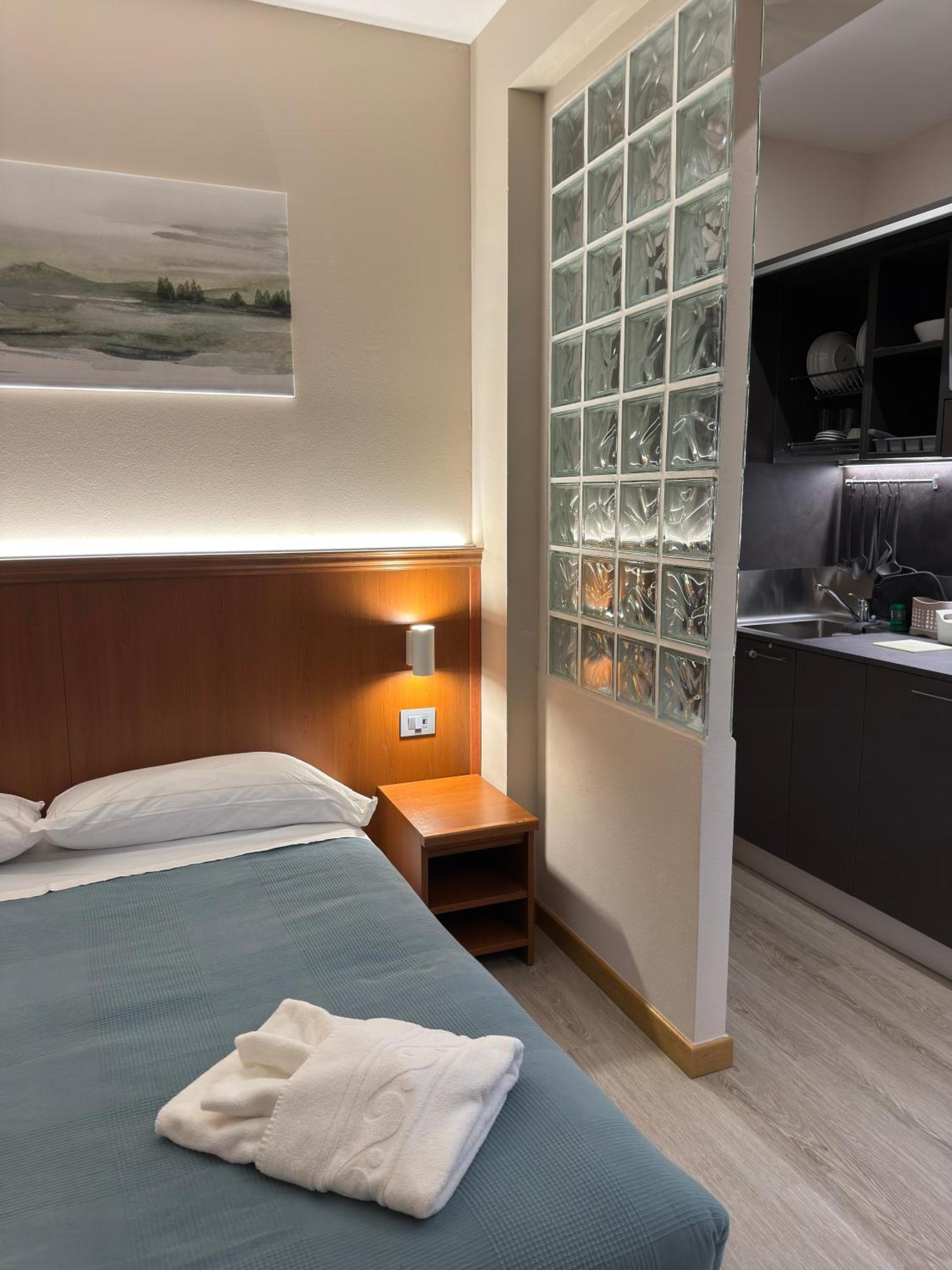 Hotel & Apartments Rinaldo Боргоманеро Екстериор снимка
