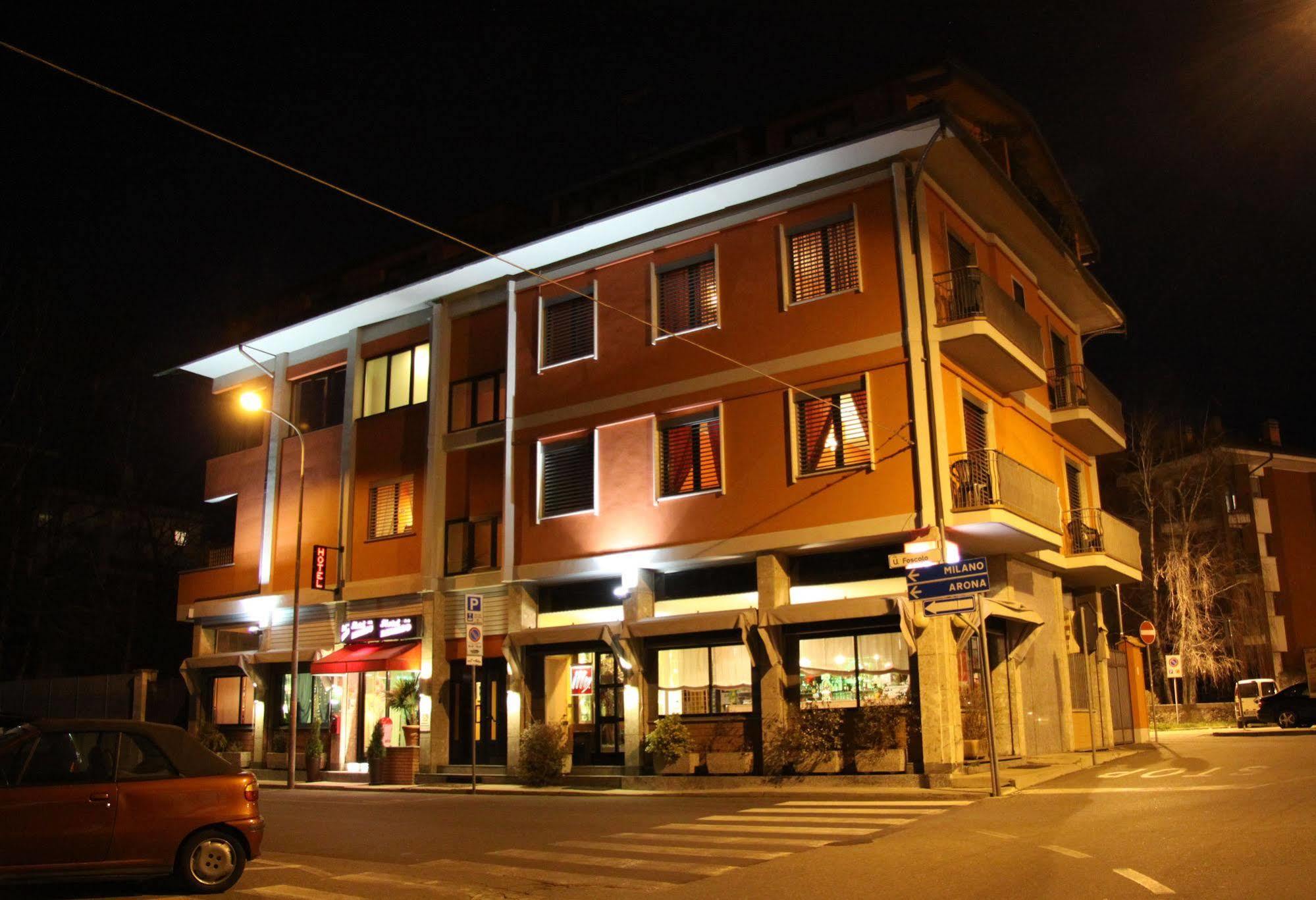 Hotel & Apartments Rinaldo Боргоманеро Екстериор снимка