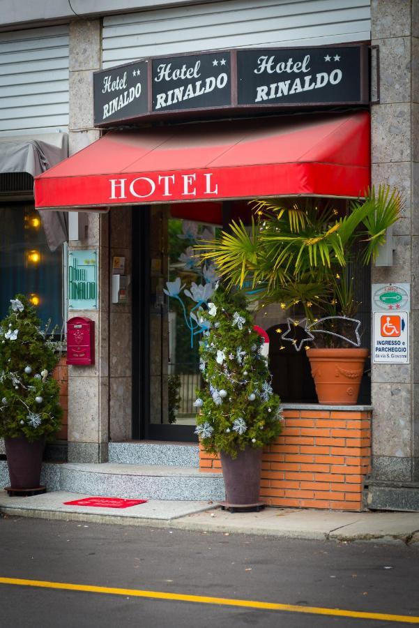 Hotel & Apartments Rinaldo Боргоманеро Екстериор снимка